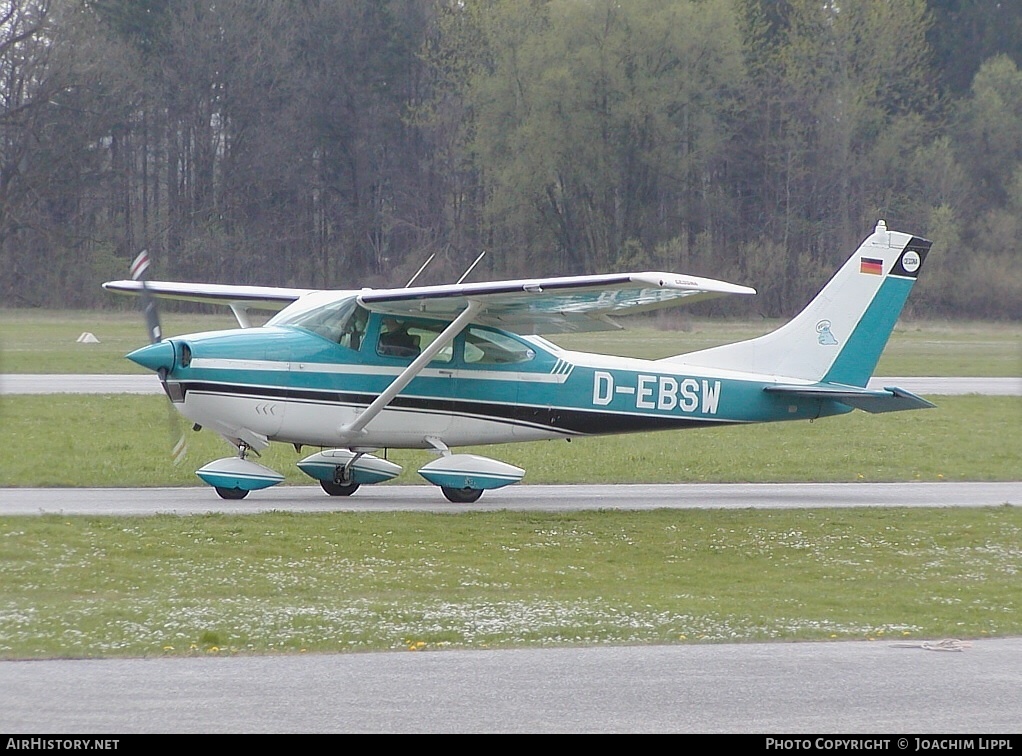 Aircraft Photo of D-EBSW | Cessna 182J Skylane | AirHistory.net #287932