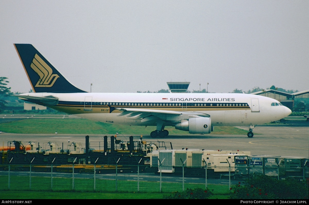Aircraft Photo of 9V-STW | Airbus A310-324 | Singapore Airlines | AirHistory.net #287939