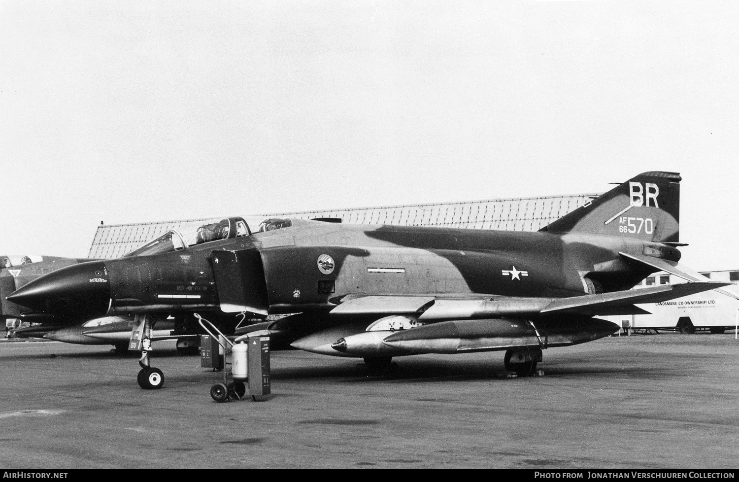 Aircraft Photo of 66-7570 / AF66-570 | McDonnell Douglas F-4D Phantom II | USA - Air Force | AirHistory.net #288017