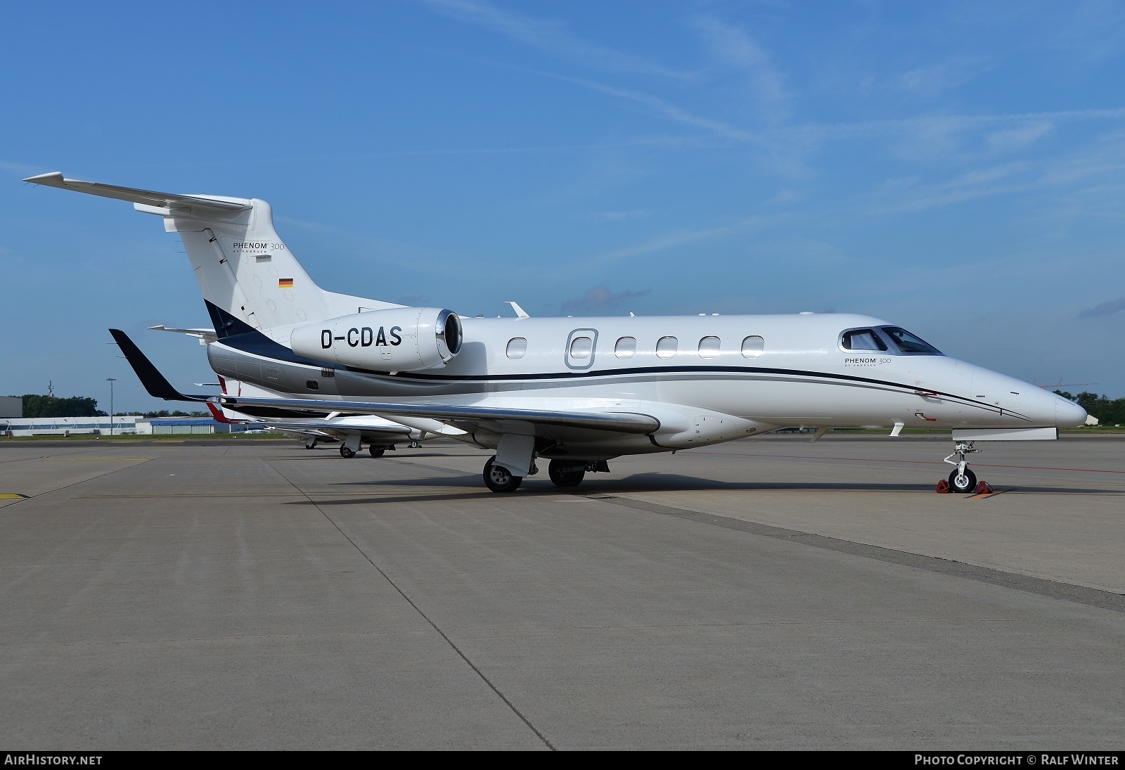 Aircraft Photo of D-CDAS | Embraer EMB-505 Phenom 300 | AirHistory.net #288024