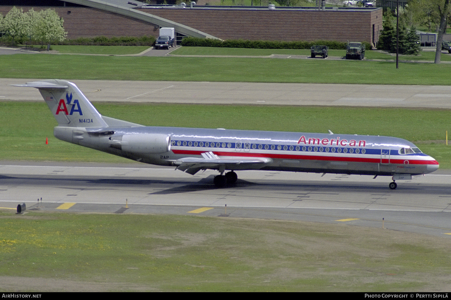 Aircraft Photo of N1413A | Fokker 100 (F28-0100) | American Airlines | AirHistory.net #288076