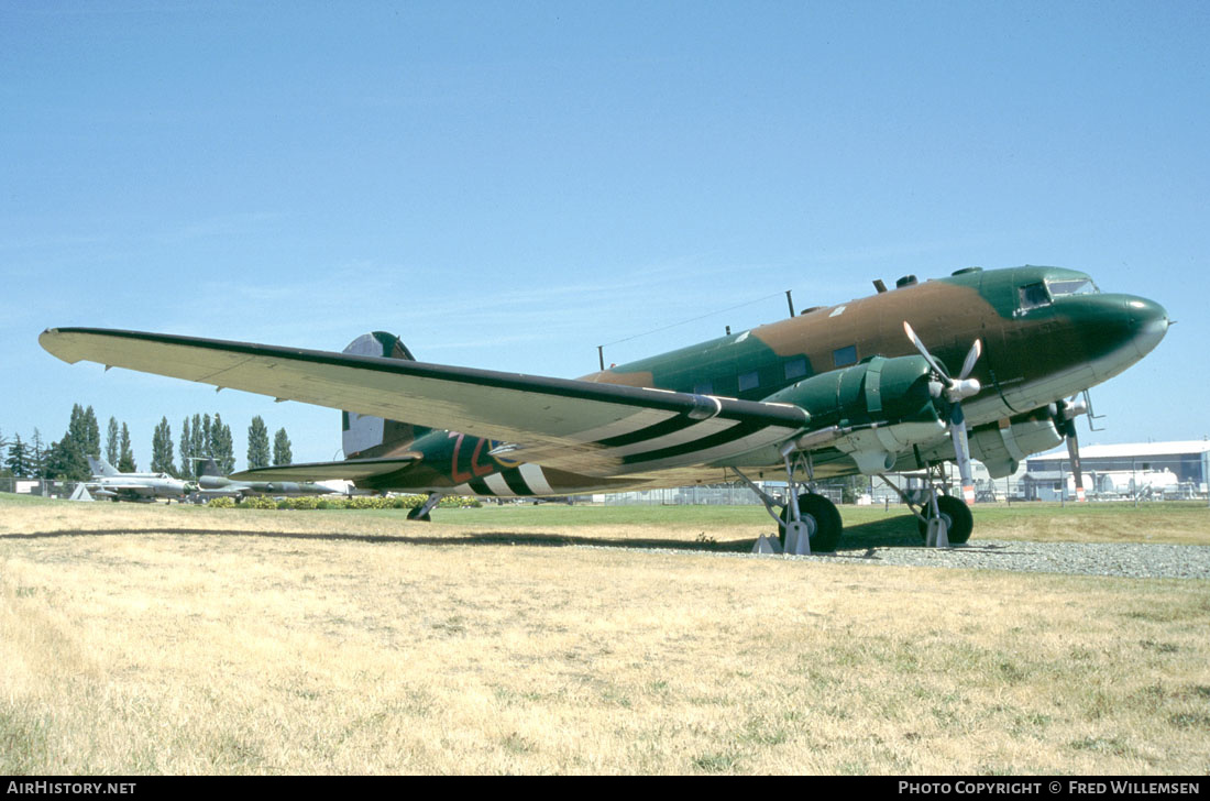 Aircraft Photo of 12944 / FZ671 | Douglas CC-129 Dakota 3 | Canada - Air Force | AirHistory.net #288082