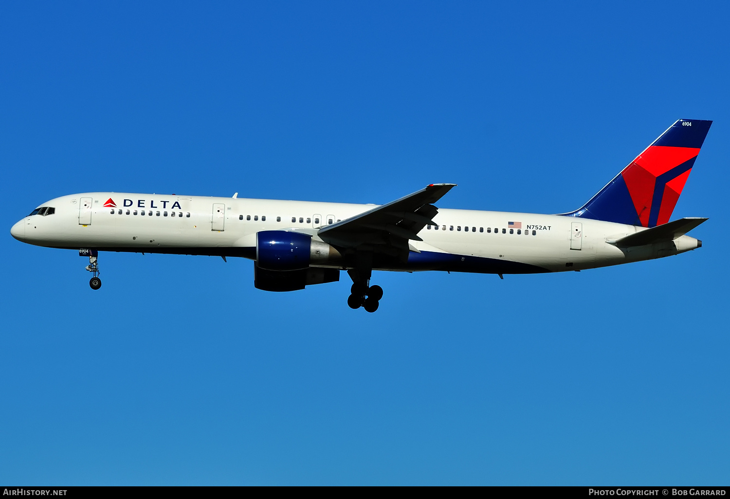 Aircraft Photo of N752AT | Boeing 757-212 | Delta Air Lines | AirHistory.net #288090