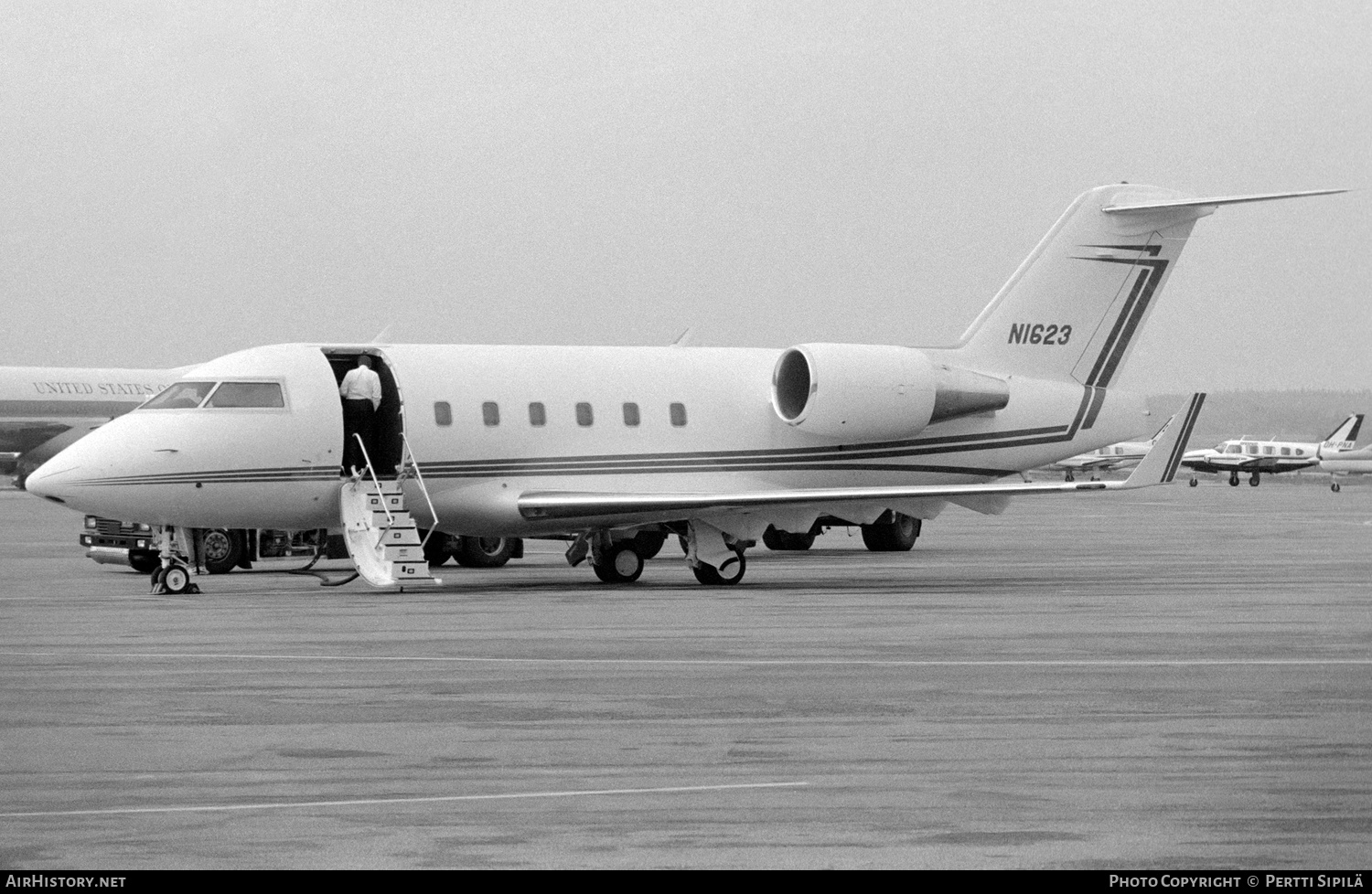 Aircraft Photo of N1623 | Canadair Challenger 601 (CL-600-2A12) | AirHistory.net #288128