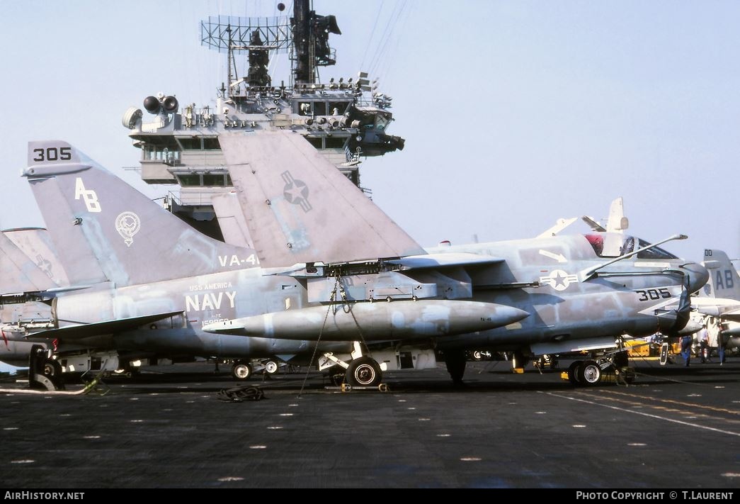 Aircraft Photo of 159969 | Vought A-7E Corsair II | USA - Navy | AirHistory.net #288171
