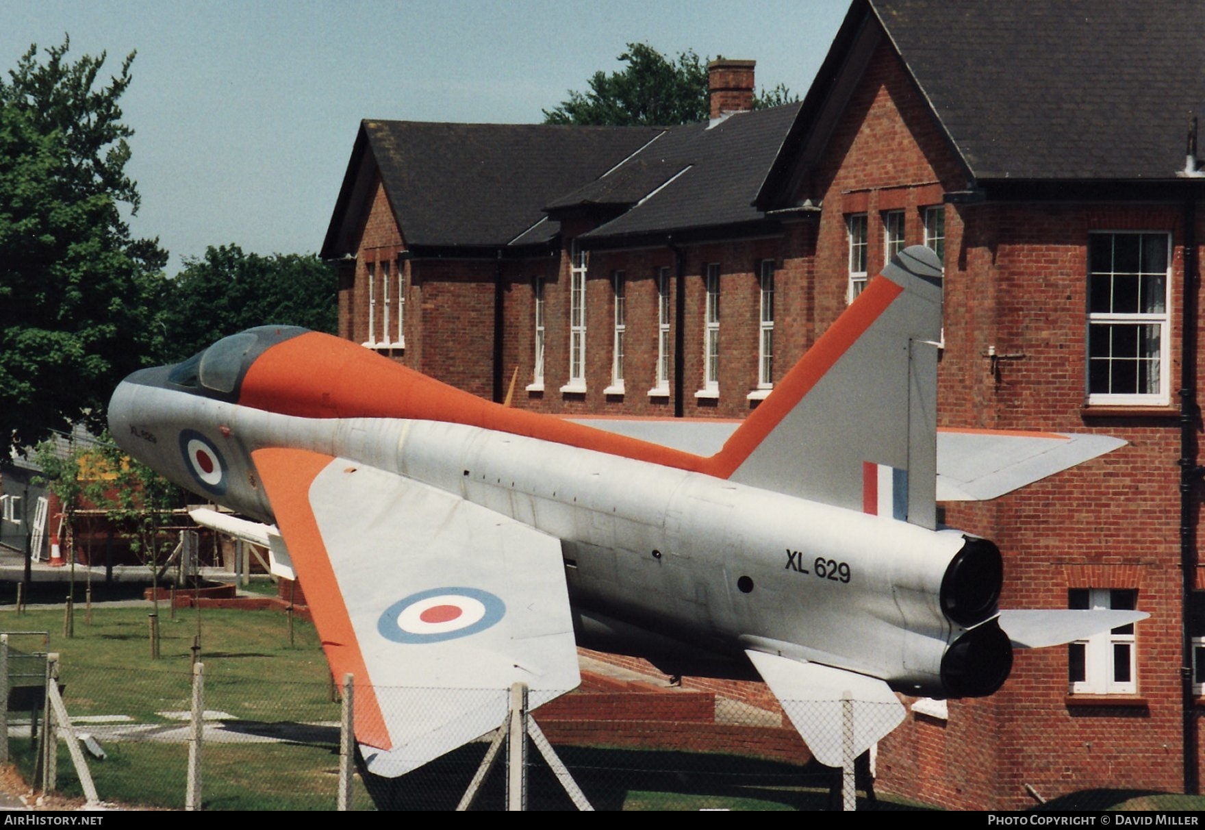 Aircraft Photo of XL629 | English Electric Lightning T4 | UK - Air Force | AirHistory.net #288220