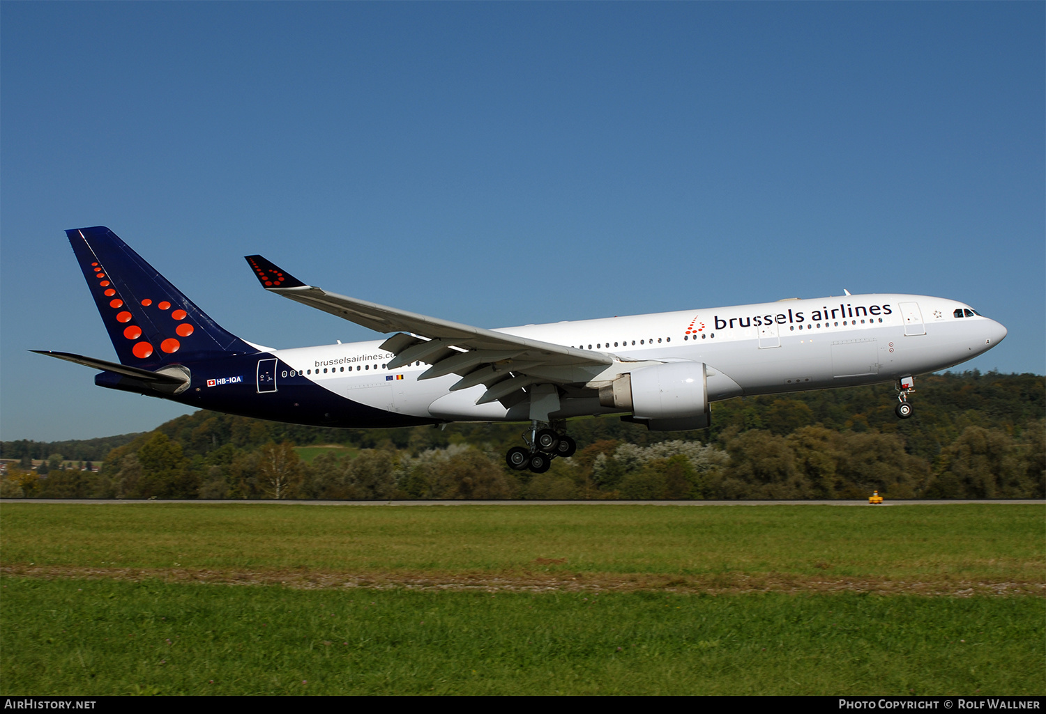 Aircraft Photo of HB-IQA | Airbus A330-223 | Brussels Airlines | AirHistory.net #288277