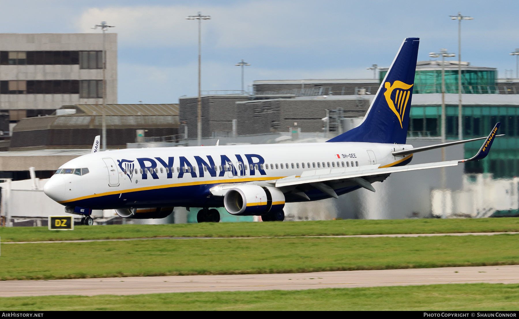 Aircraft Photo of 9H-QEE | Boeing 737-800 | Ryanair | AirHistory.net #288306