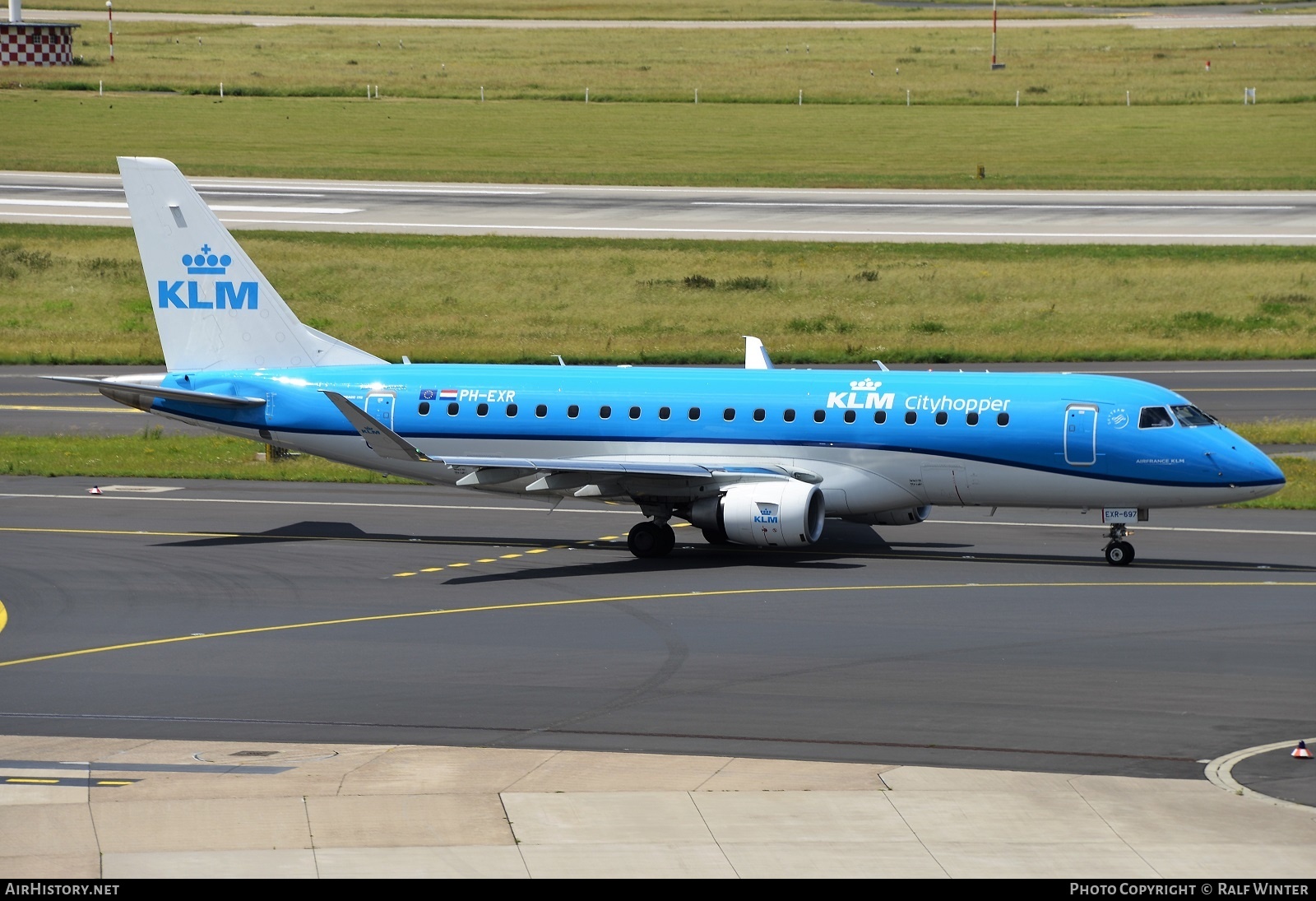 Aircraft Photo of PH-EXR | Embraer 175STD (ERJ-170-200STD) | KLM Cityhopper | AirHistory.net #288320