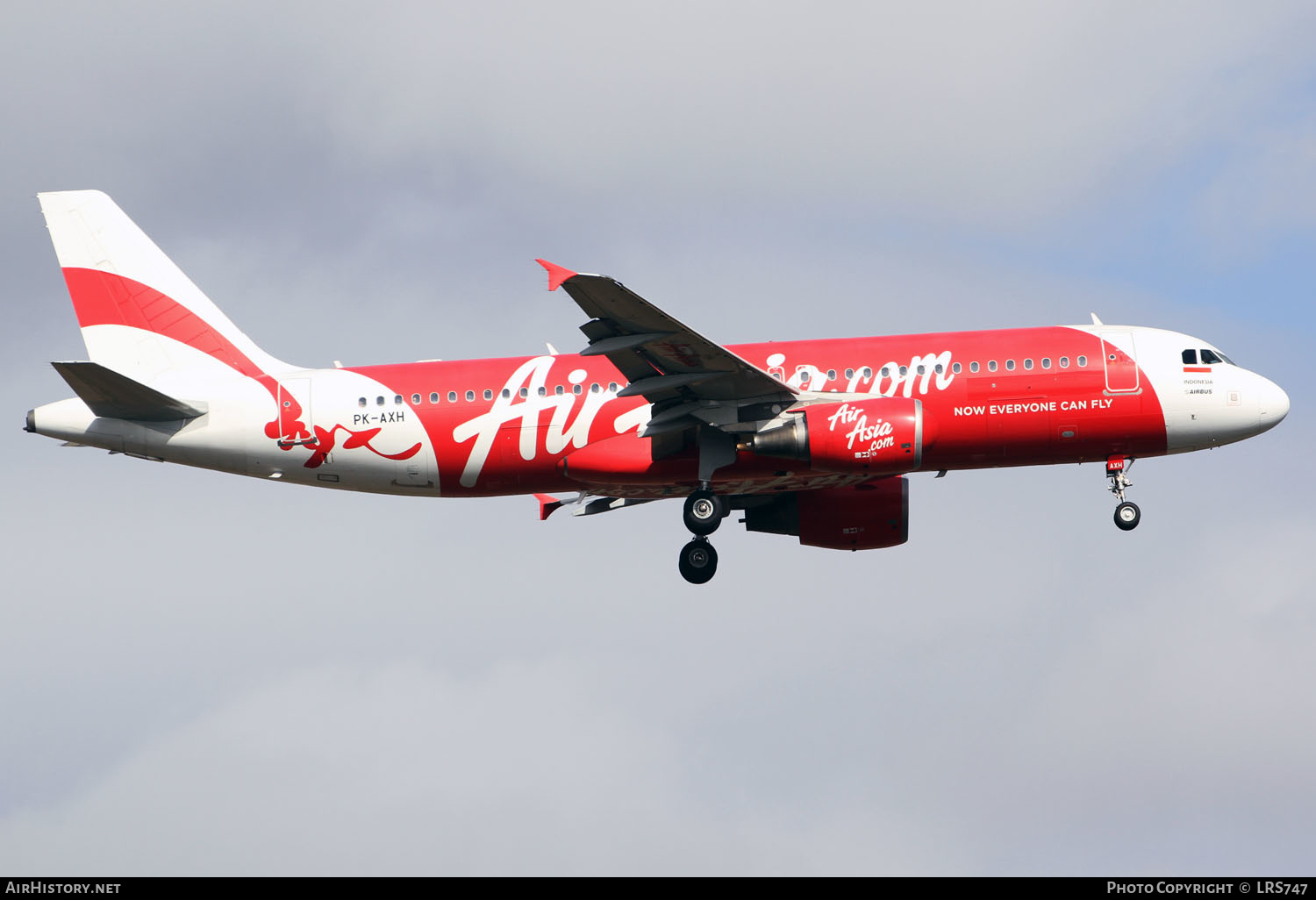 Aircraft Photo of PK-AXH | Airbus A320-216 | AirAsia | AirHistory.net #288356