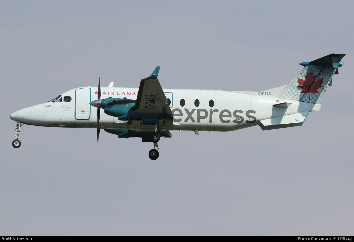 Aircraft Photo of C-GAAS | Raytheon 1900D | Air Canada Express | AirHistory.net #288376