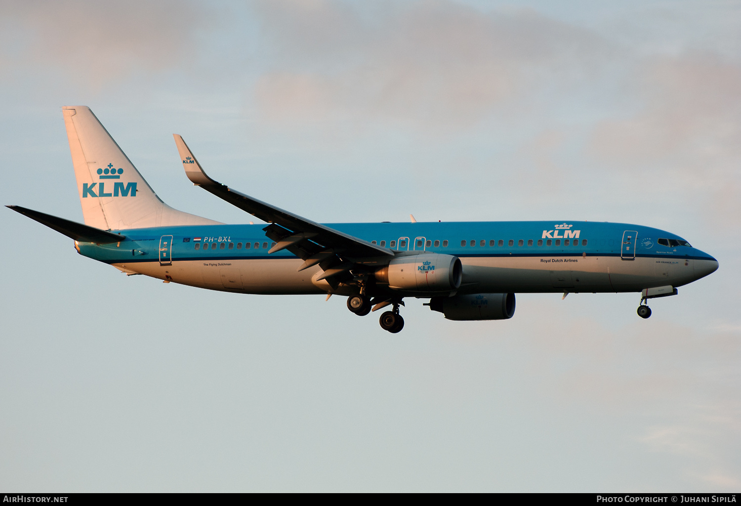 Aircraft Photo of PH-BXL | Boeing 737-8K2 | KLM - Royal Dutch Airlines | AirHistory.net #288447