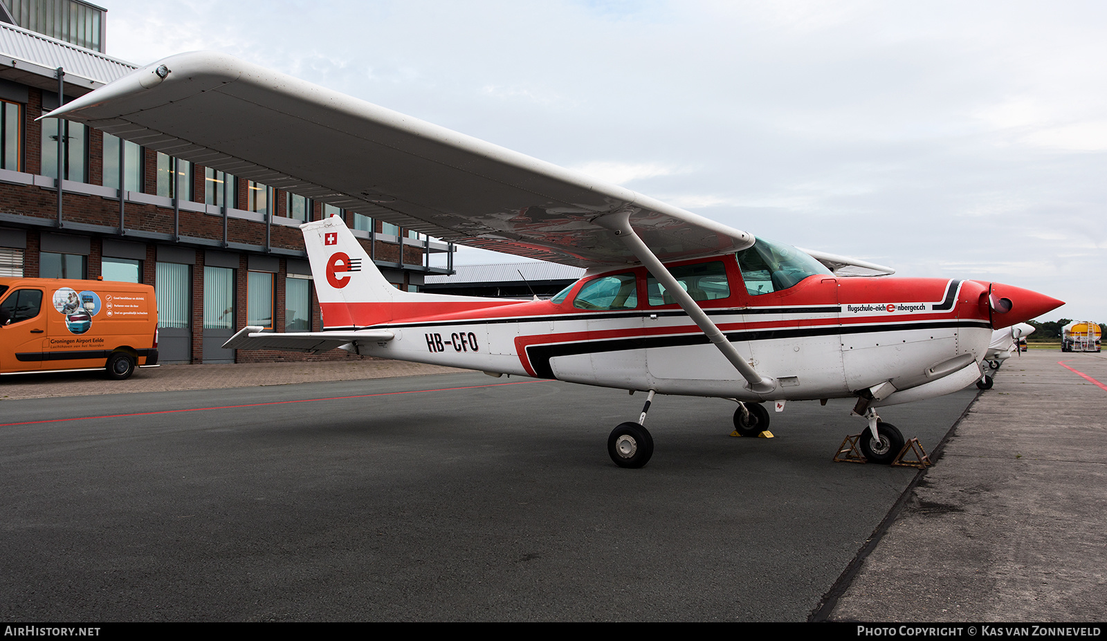 Aircraft Photo of HB-CFO | Cessna 172RG Cutlass RG | Flugschule Eichenberger | AirHistory.net #288600