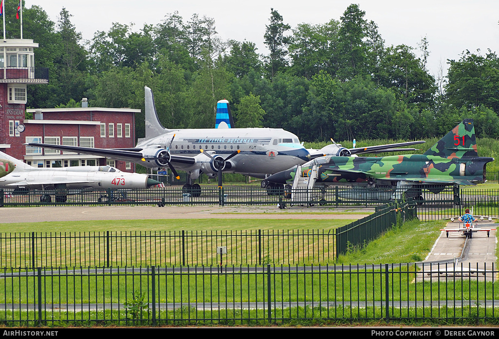 Aircraft Photo of PH-TAR | Douglas C-54A Skymaster | KLM - Royal Dutch Airlines | AirHistory.net #288724