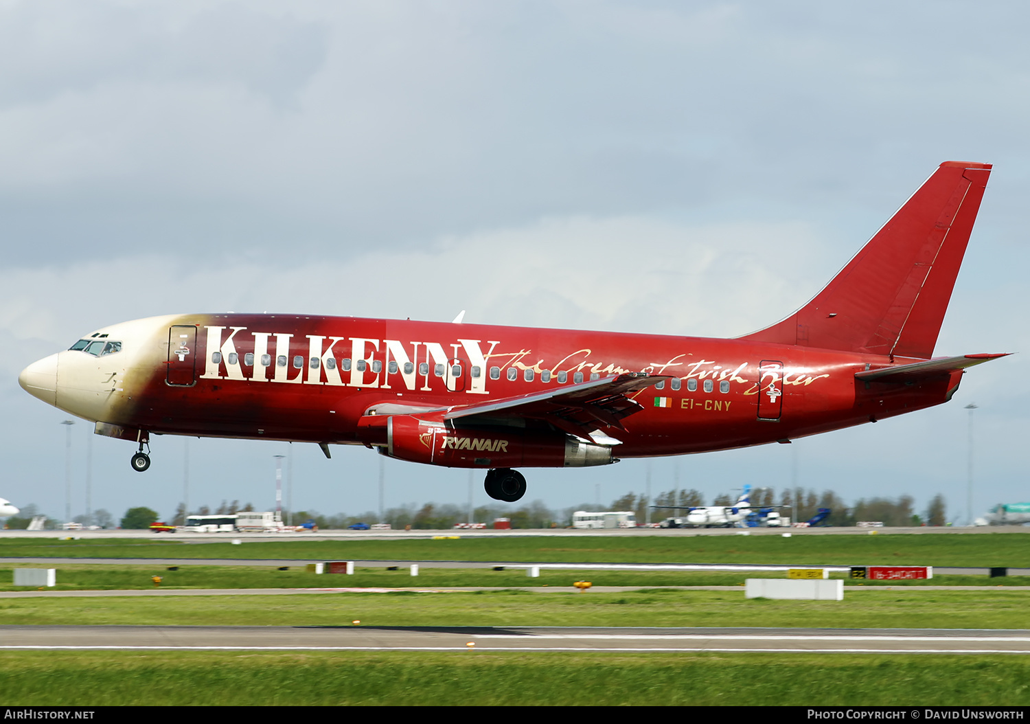 Aircraft Photo of EI-CNY | Boeing 737-230/Adv | Ryanair | AirHistory.net #288731