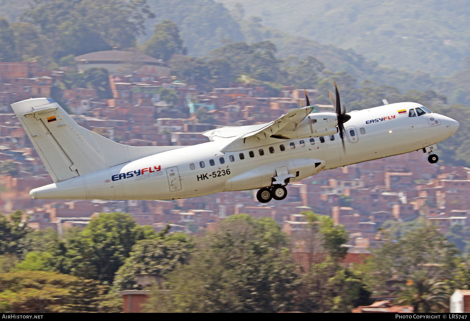 Aircraft Photo of HK-5236 | ATR ATR-42-600 | EasyFly | AirHistory.net #288744