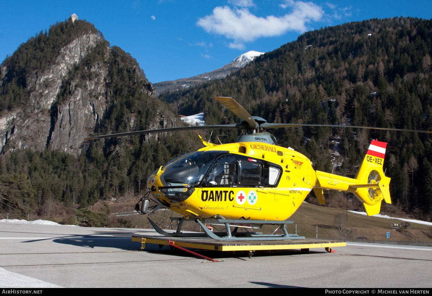 Aircraft Photo of OE-XEZ | Eurocopter EC-135T-2+ | ÖAMTC | AirHistory.net #288815