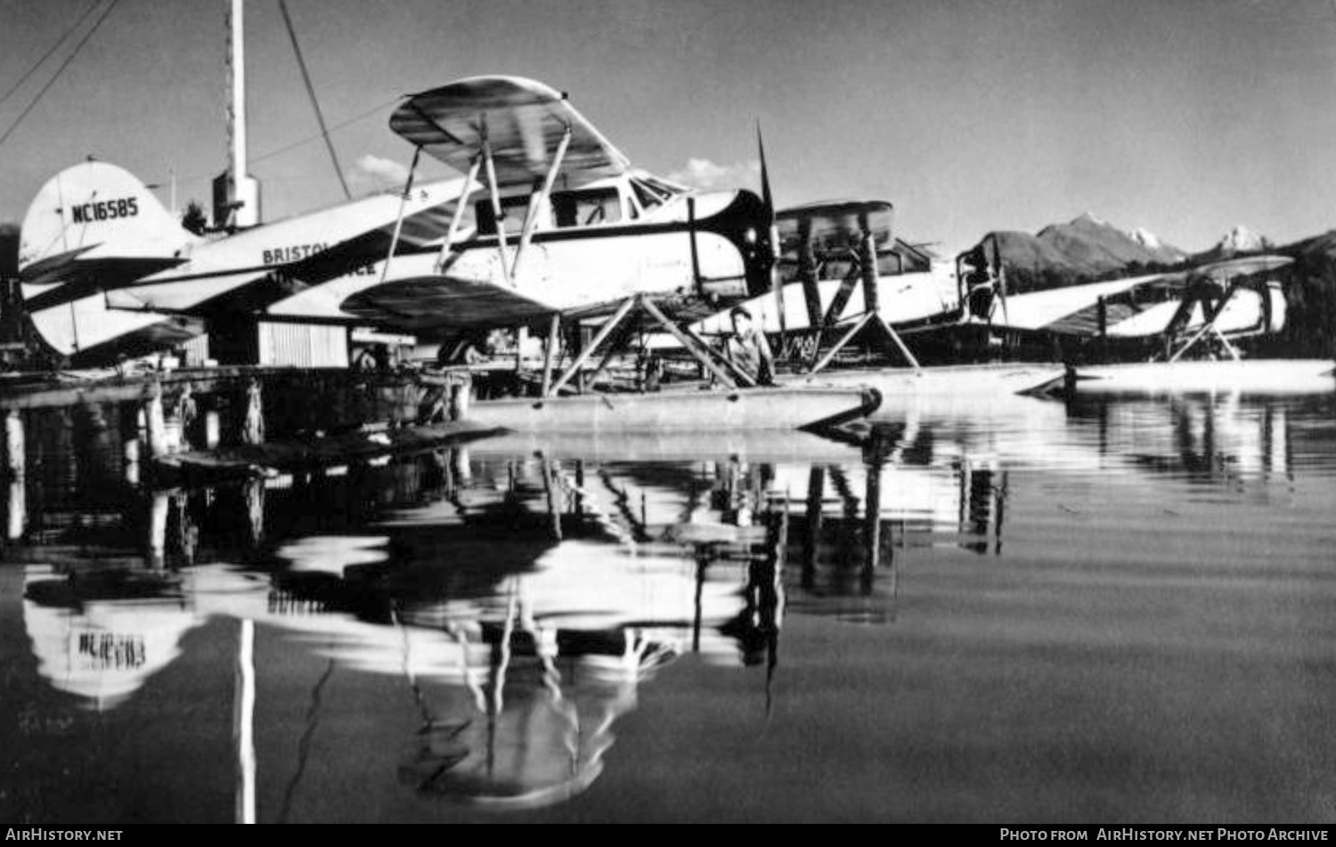 Aircraft Photo of NC16585 | Waco YKS-6 | Bristol Bay Air Service | AirHistory.net #288911