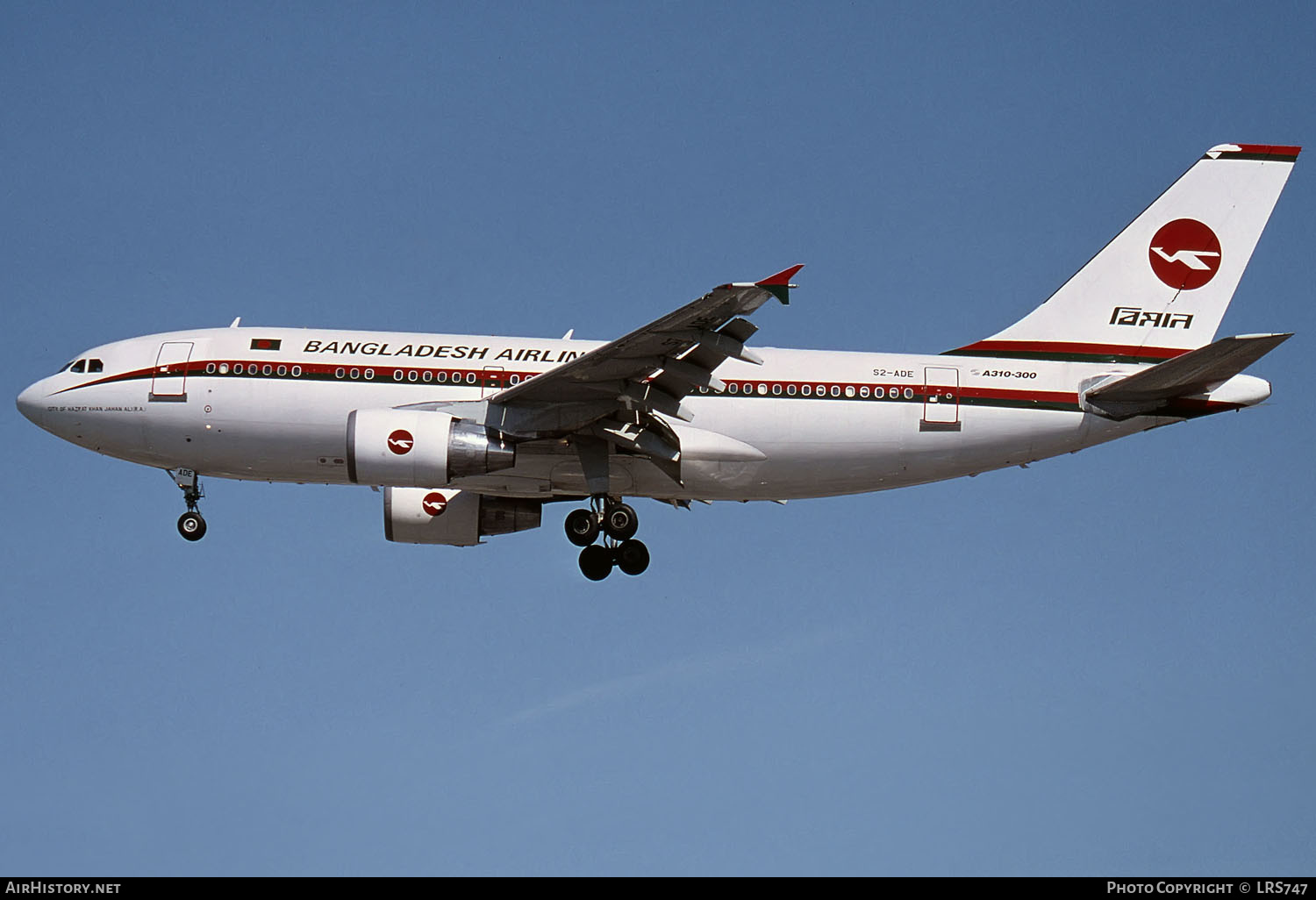 Aircraft Photo of S2-ADE | Airbus A310-325 | Biman Bangladesh Airlines | AirHistory.net #289014