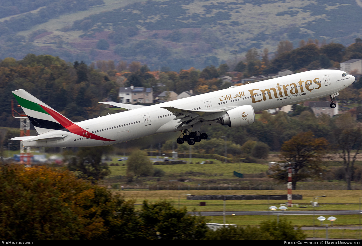 Aircraft Photo of A6-EGY | Boeing 777-31H/ER | Emirates | AirHistory.net #289044