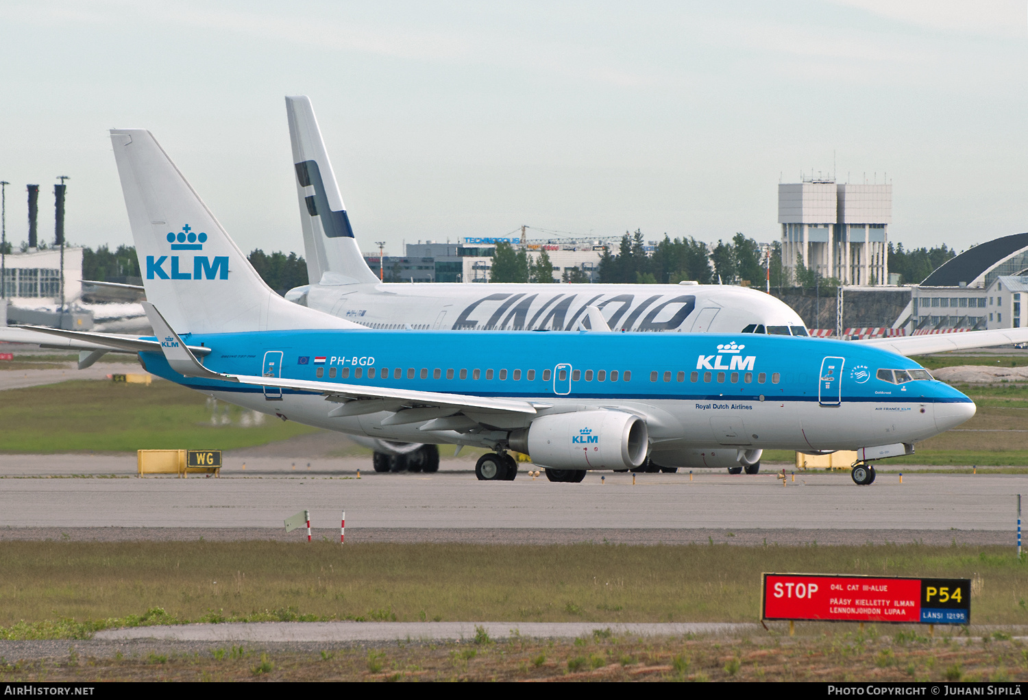 Aircraft Photo of PH-BGD | Boeing 737-7K2 | KLM - Royal Dutch Airlines | AirHistory.net #289059