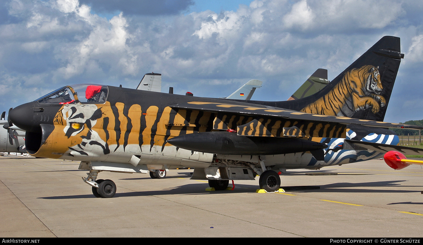 Aircraft Photo of 158825 | LTV A-7E Corsair II | Greece - Air Force | AirHistory.net #289093