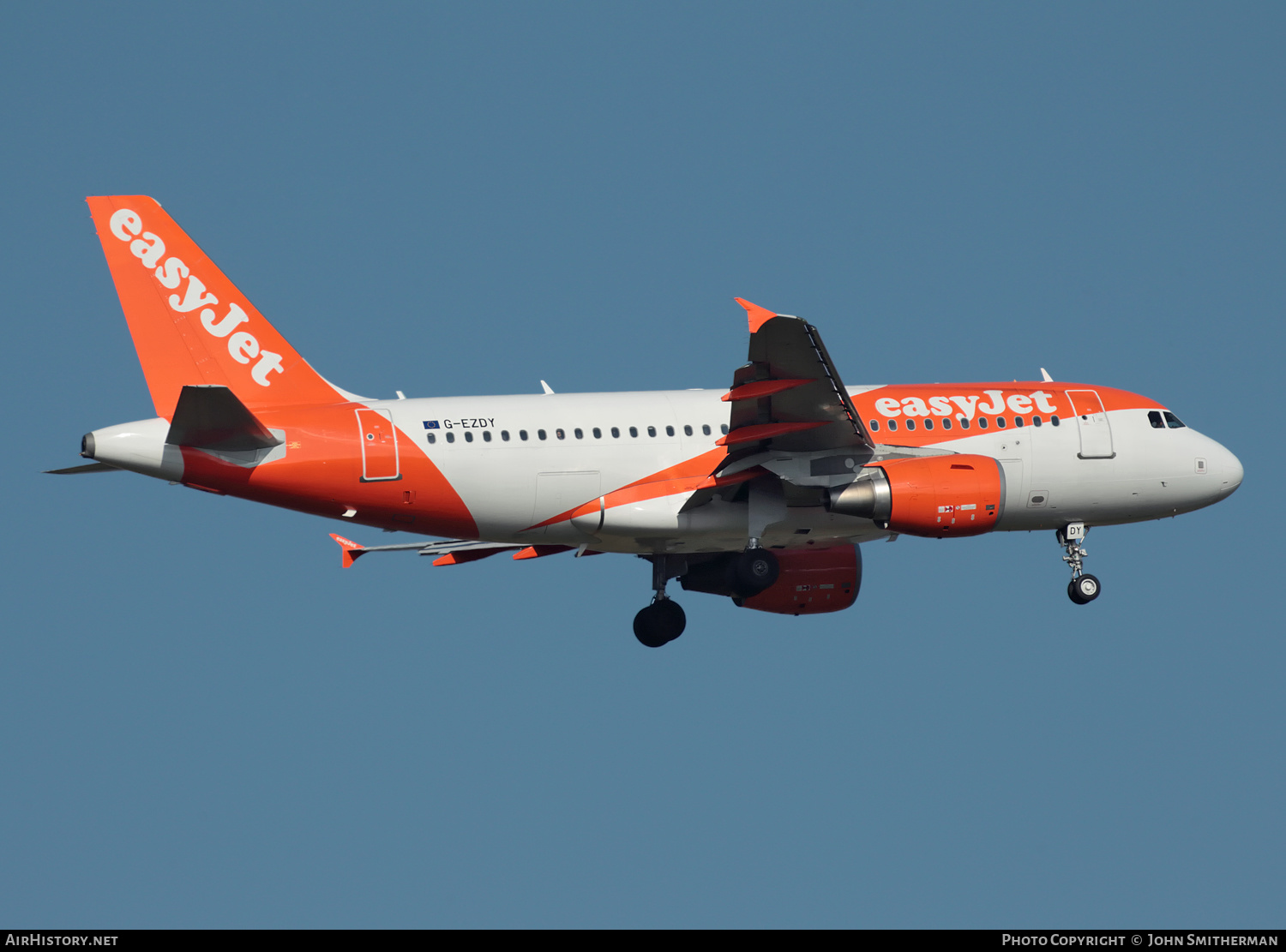 Aircraft Photo of G-EZDY | Airbus A319-111 | EasyJet | AirHistory.net #289113