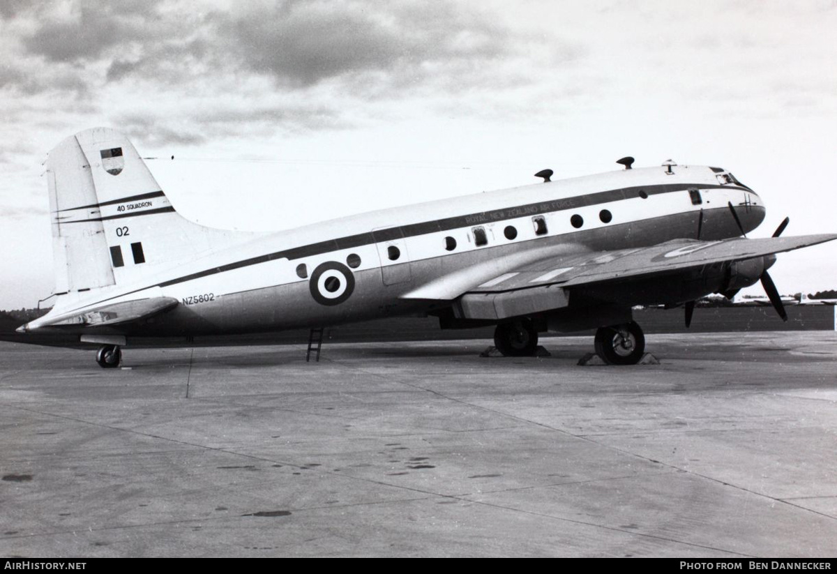 Aircraft Photo of NZ5802 | Handley Page HP-95 Hastings C3 | New Zealand - Air Force | AirHistory.net #289178