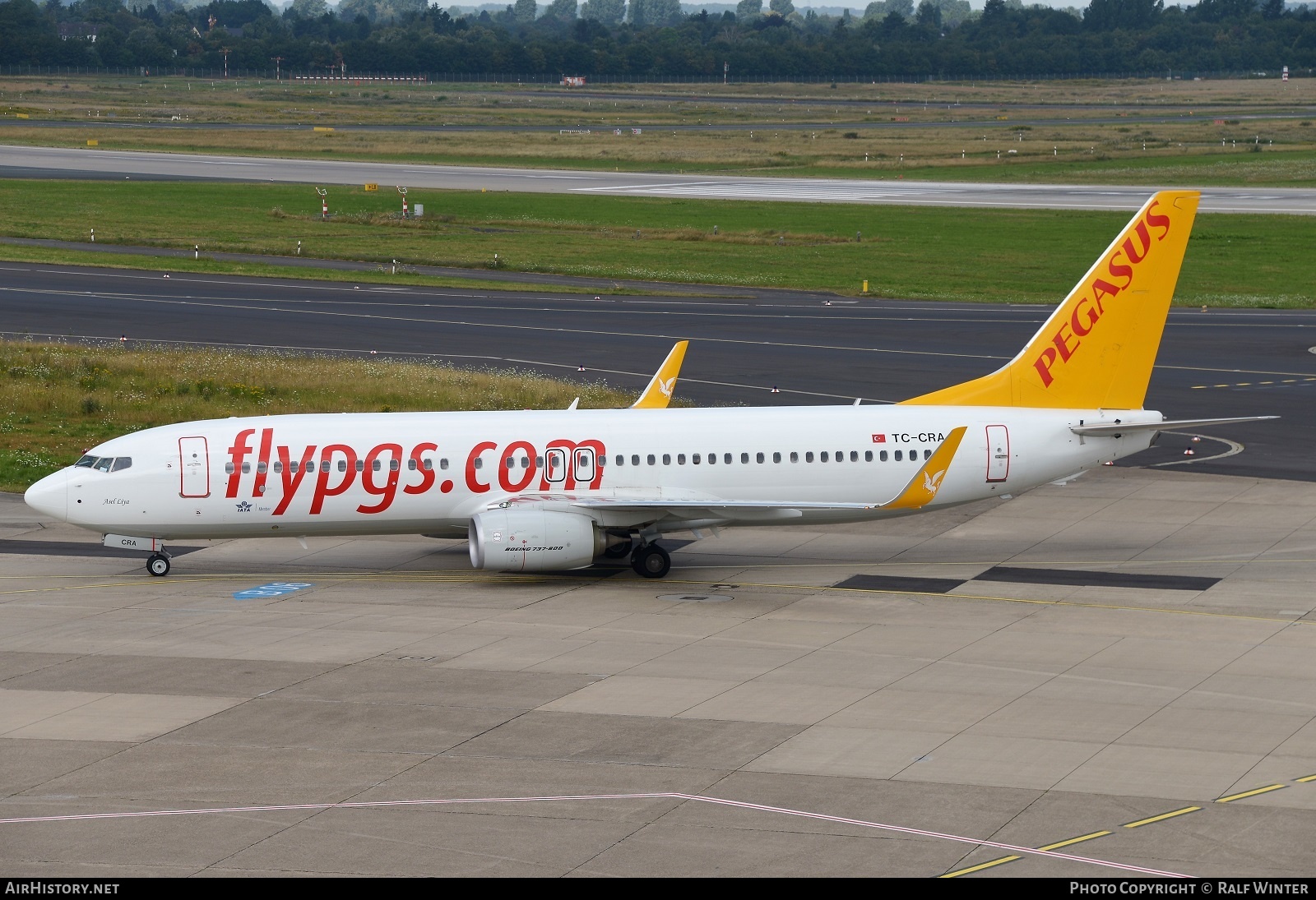 Aircraft Photo of TC-CRA | Boeing 737-8H6 | Pegasus Airlines | AirHistory.net #289235