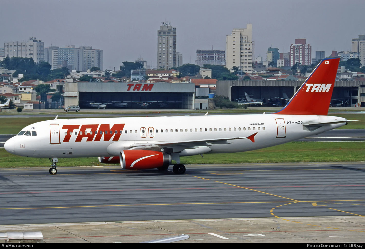 Aircraft Photo of PT-MZO | Airbus A320-231 | TAM Linhas Aéreas | AirHistory.net #289259