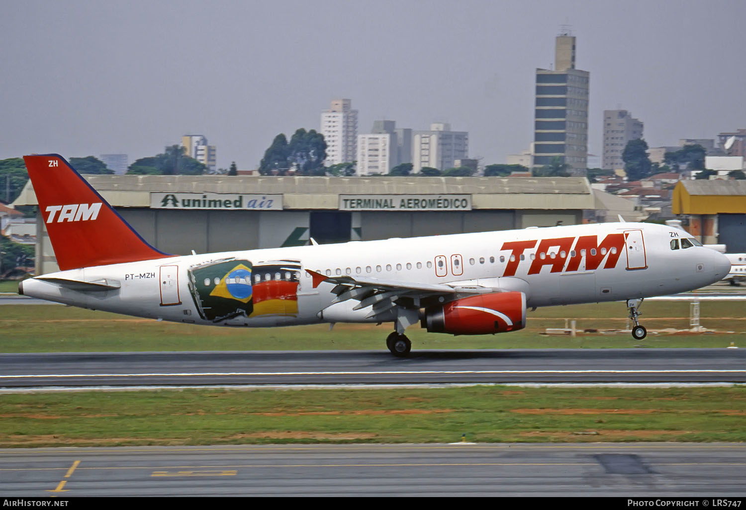 Aircraft Photo of PT-MZH | Airbus A320-232 | TAM Linhas Aéreas | AirHistory.net #289287