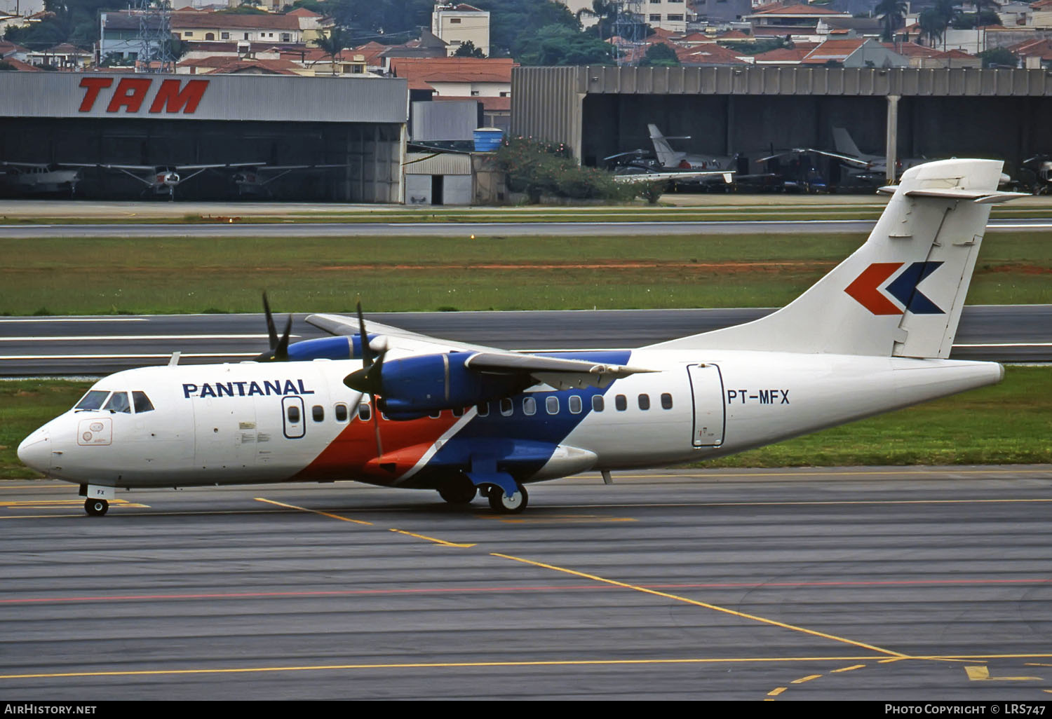 Aircraft Photo of PT-MFX | ATR ATR-42-320 | Pantanal Linhas Aéreas | AirHistory.net #289288