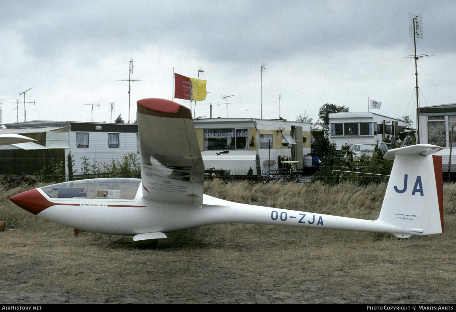 Aircraft Photo of OO-ZJA | Eiriavion PIK-20D | AirHistory.net #289345