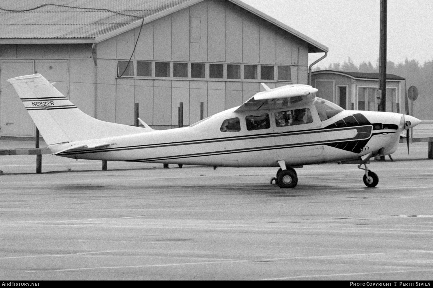 Aircraft Photo of N6922R | Cessna T210H Turbo Centurion | AirHistory.net #289348
