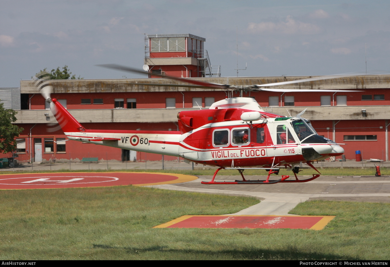 Aircraft Photo of VF-60 / I-VFON | Bell 412EP | Italy - Vigili del Fuoco | AirHistory.net #289374