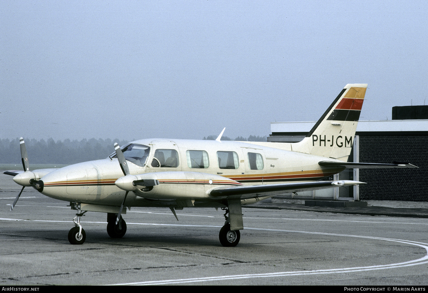 Aircraft Photo of PH-JGM | Piper PA-31-325 Navajo C/R | AirHistory.net #289603