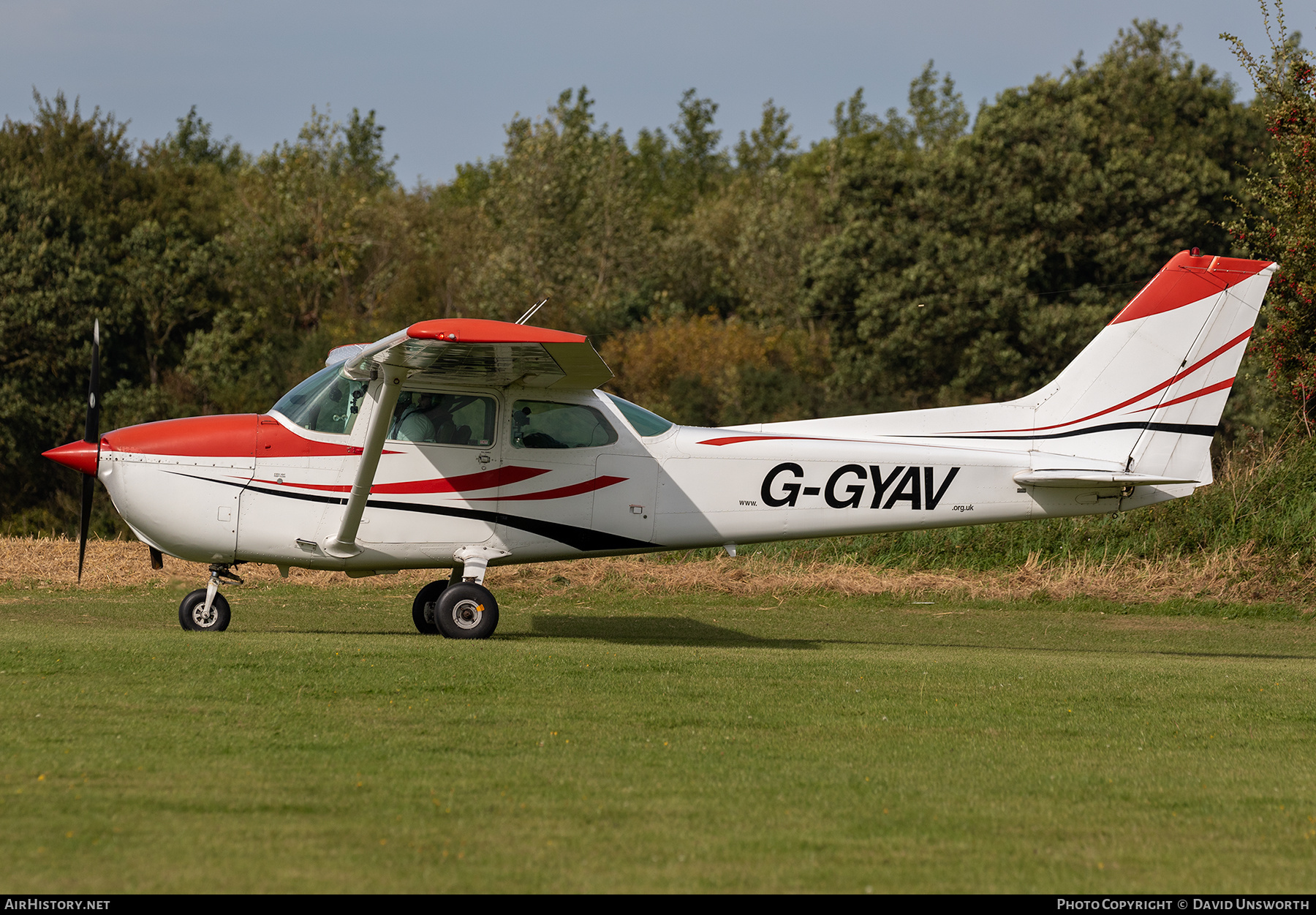 Aircraft Photo of G-GYAV | Cessna 172N Skyhawk | AirHistory.net #289688