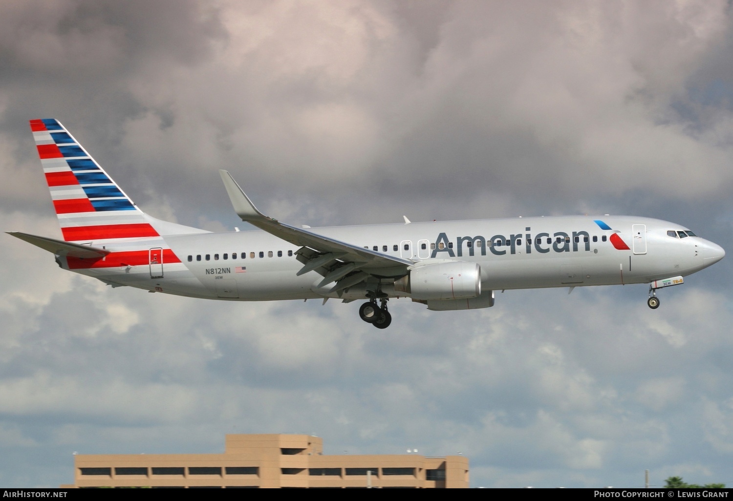 Aircraft Photo of N812NN | Boeing 737-823 | American Airlines | AirHistory.net #289693