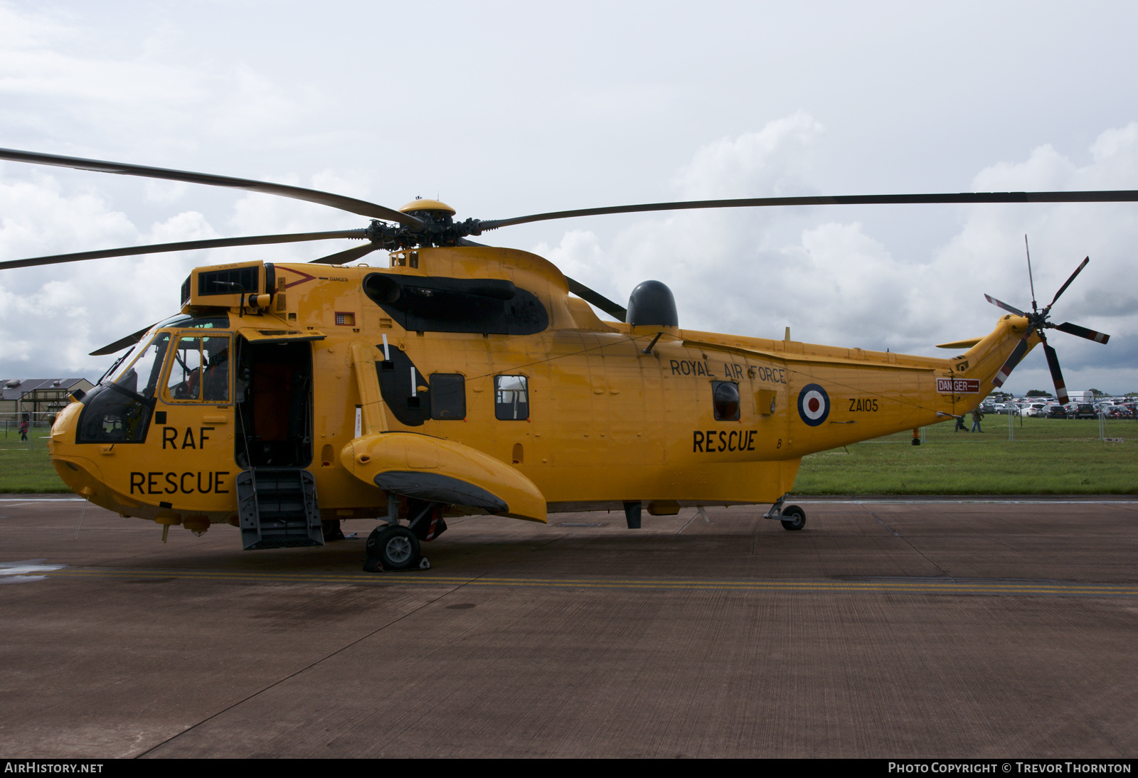 Aircraft Photo of ZA105 | Westland WS-61 Sea King HAR3 | UK - Air Force | AirHistory.net #289717