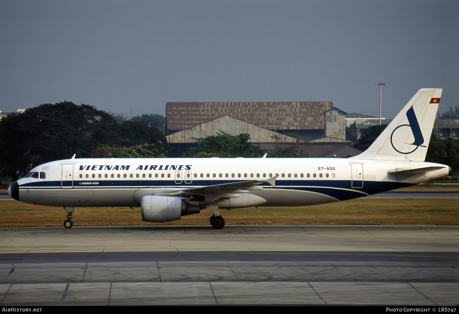 Aircraft Photo of S7-ASG | Airbus A320-214 | Vietnam Airlines | AirHistory.net #289763