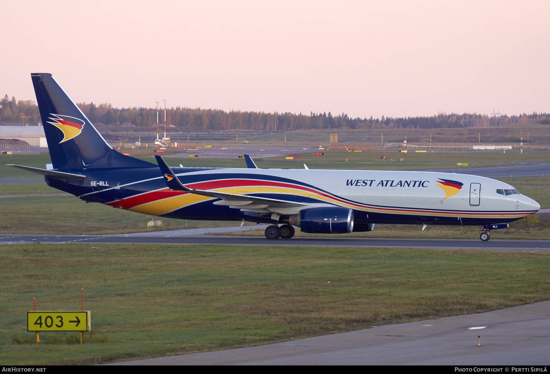 Aircraft Photo of SE-RLL | Boeing 737-83N(BCF) | West Atlantic Cargo Airlines | AirHistory.net #289822