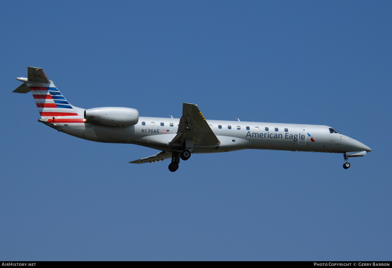 Aircraft Photo of N636AE | Embraer ERJ-145LR (EMB-145LR) | American Eagle | AirHistory.net #289824