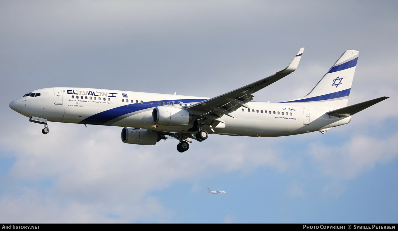 Aircraft Photo of 4X-EHE | Boeing 737-958/ER | El Al Israel Airlines | AirHistory.net #289891