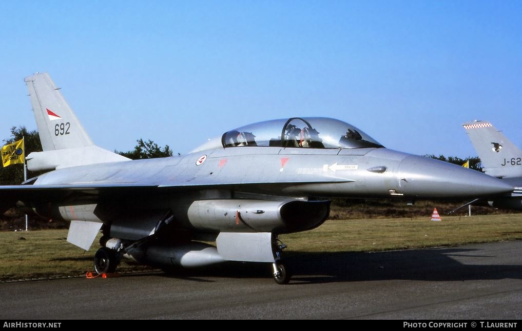 Aircraft Photo of 692 | General Dynamics F-16B Fighting Falcon | Norway - Air Force | AirHistory.net #289895