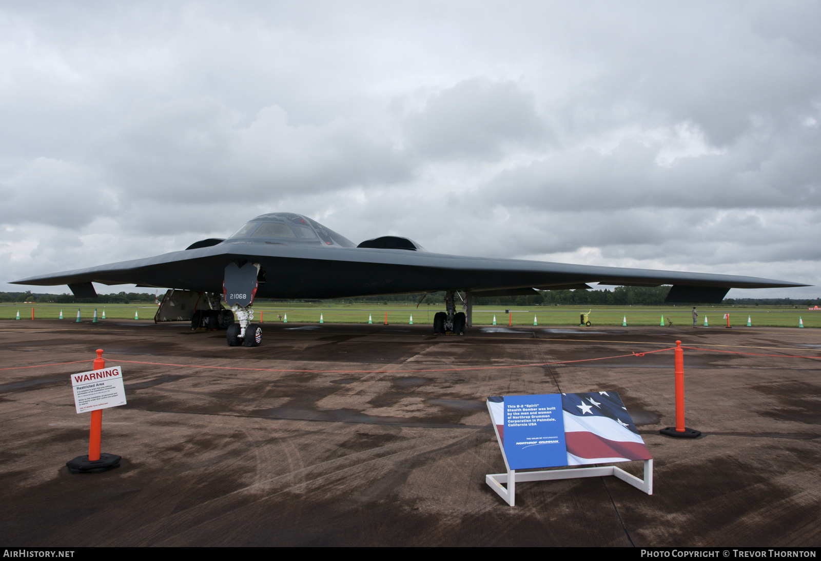 Aircraft Photo of 82-1068 / AF82-1068 | Northrop Grumman B-2A Spirit | USA - Air Force | AirHistory.net #289898