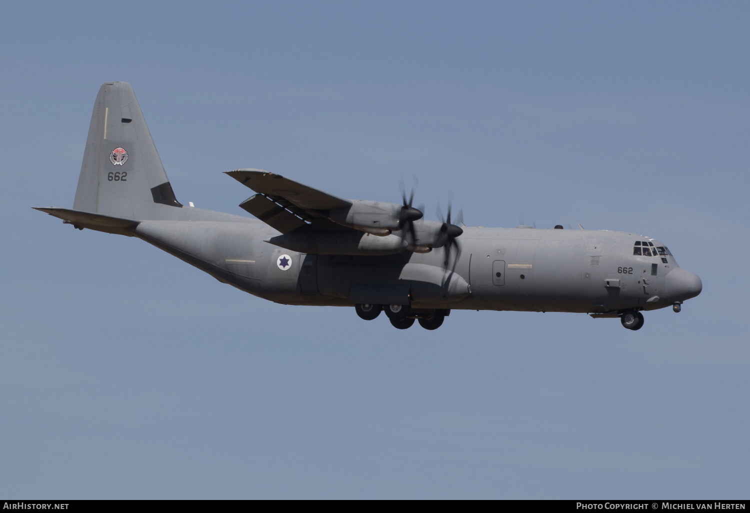 Aircraft Photo of 662 | Lockheed Martin C-130J-30 Hercules | Israel - Air Force | AirHistory.net #289903