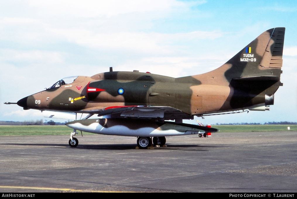 Aircraft Photo of M32-09 | Douglas A-4PTM Skyhawk | Malaysia - Air Force | AirHistory.net #289909