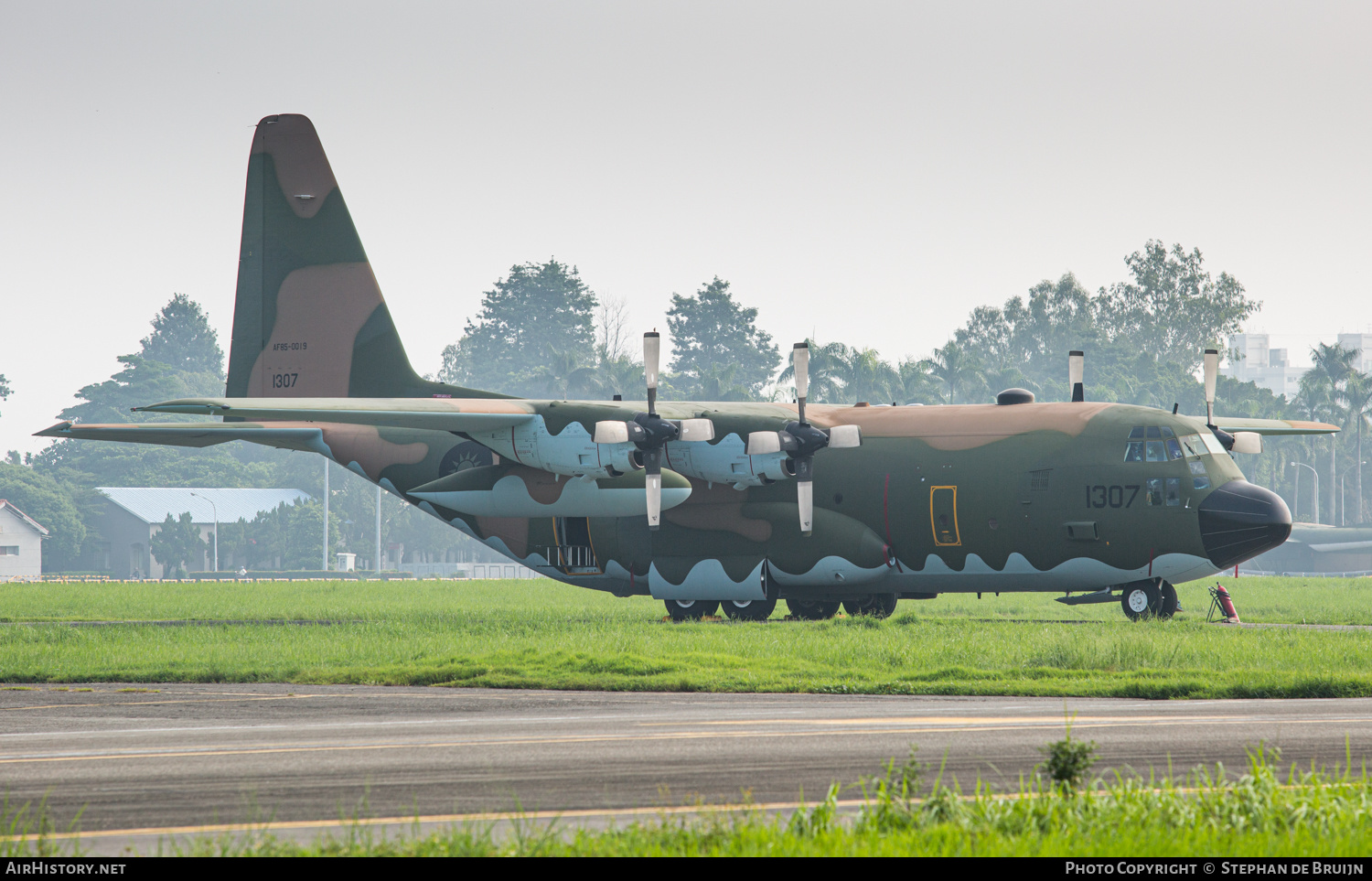 Aircraft Photo of 1307 | Lockheed C-130H Hercules | Taiwan - Air Force | AirHistory.net #289943