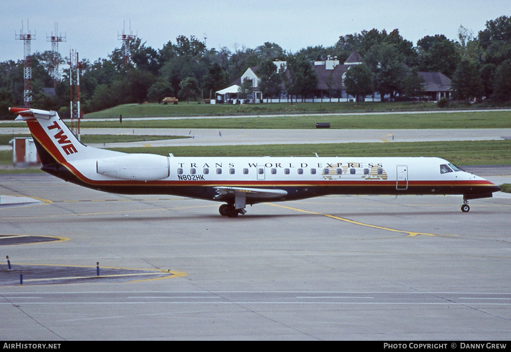 Aircraft Photo of N802HK | Embraer ERJ-145ER (EMB-145ER) | TW Express - Trans World Express | AirHistory.net #289949