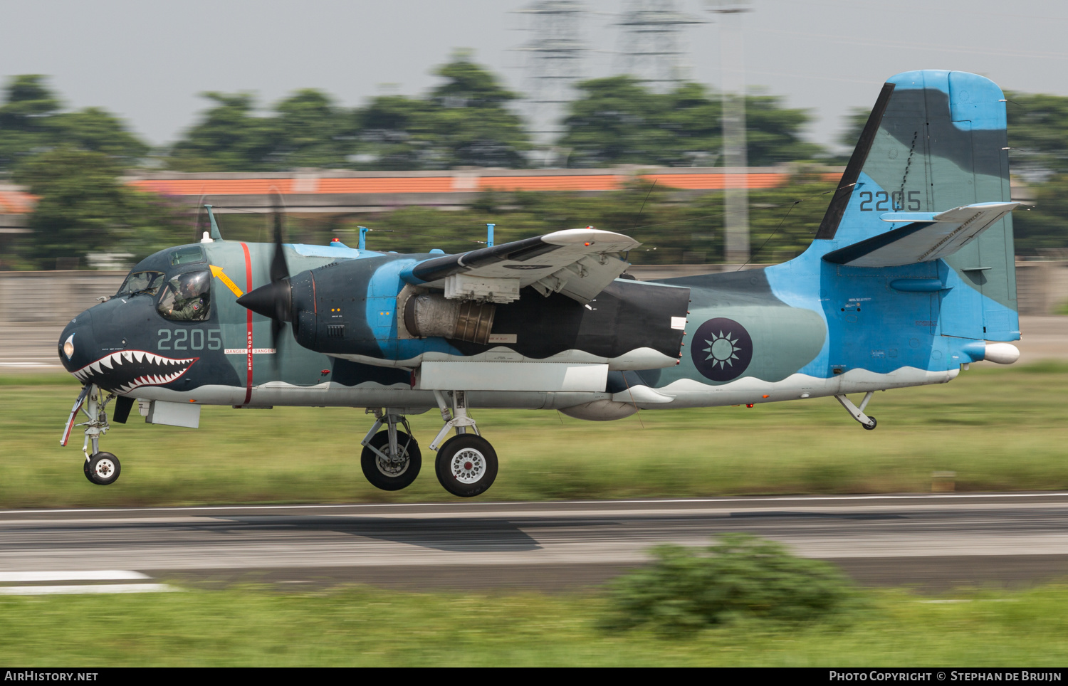 Aircraft Photo of 2205 | AIDC S-2T Turbo Tracker | Taiwan - Air Force | AirHistory.net #290044